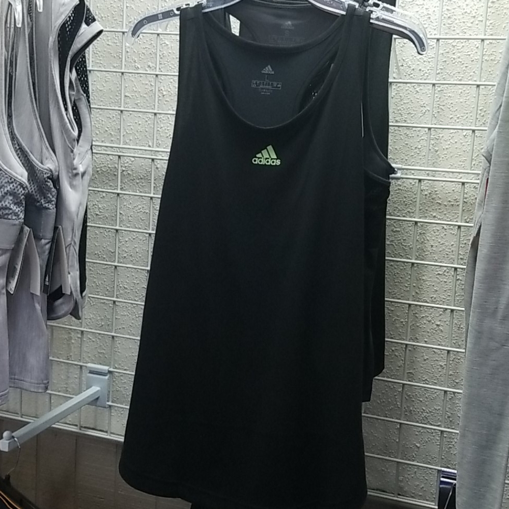 Tennis tank tops